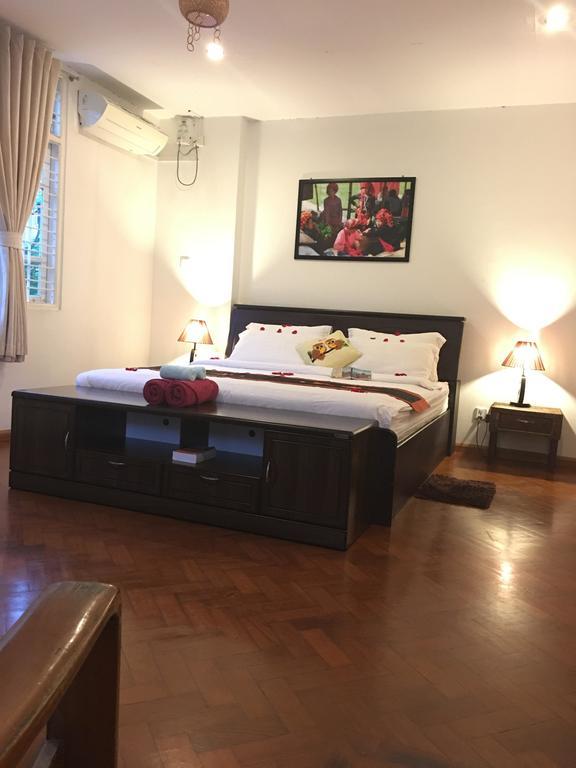 Thanlwin Guesthouse Янгон Екстериор снимка